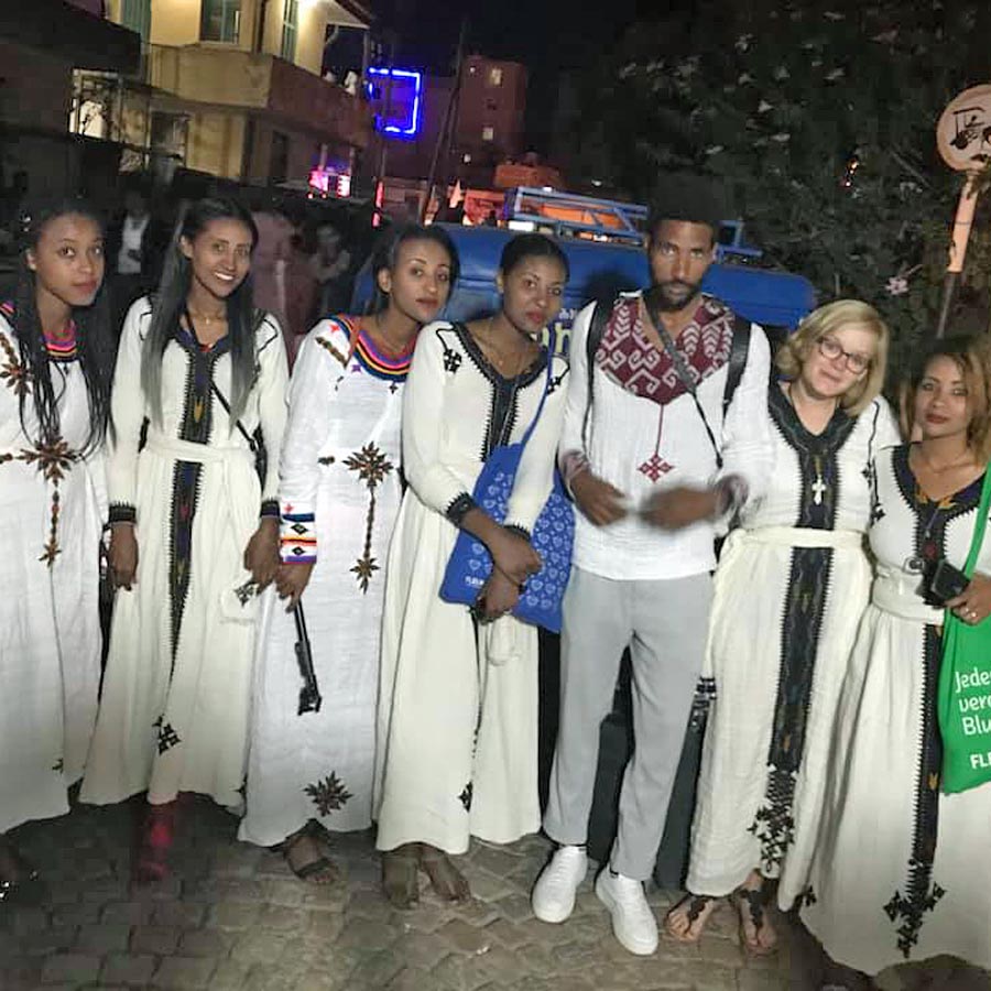 In traditioneller Kleidung auf dem Fest äthiopien 2018